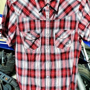 Harley Davidson Women's Snap front blouse.